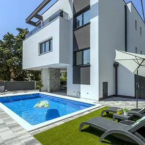  Villa Ema With Private Heated Pool Croatia